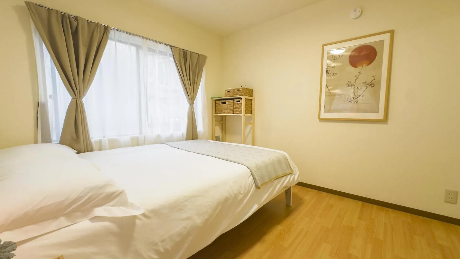 Family Or Business Travel 20 Percent Off 3 Minutes To Shinjuku Max 3 People Apartment Tokyo