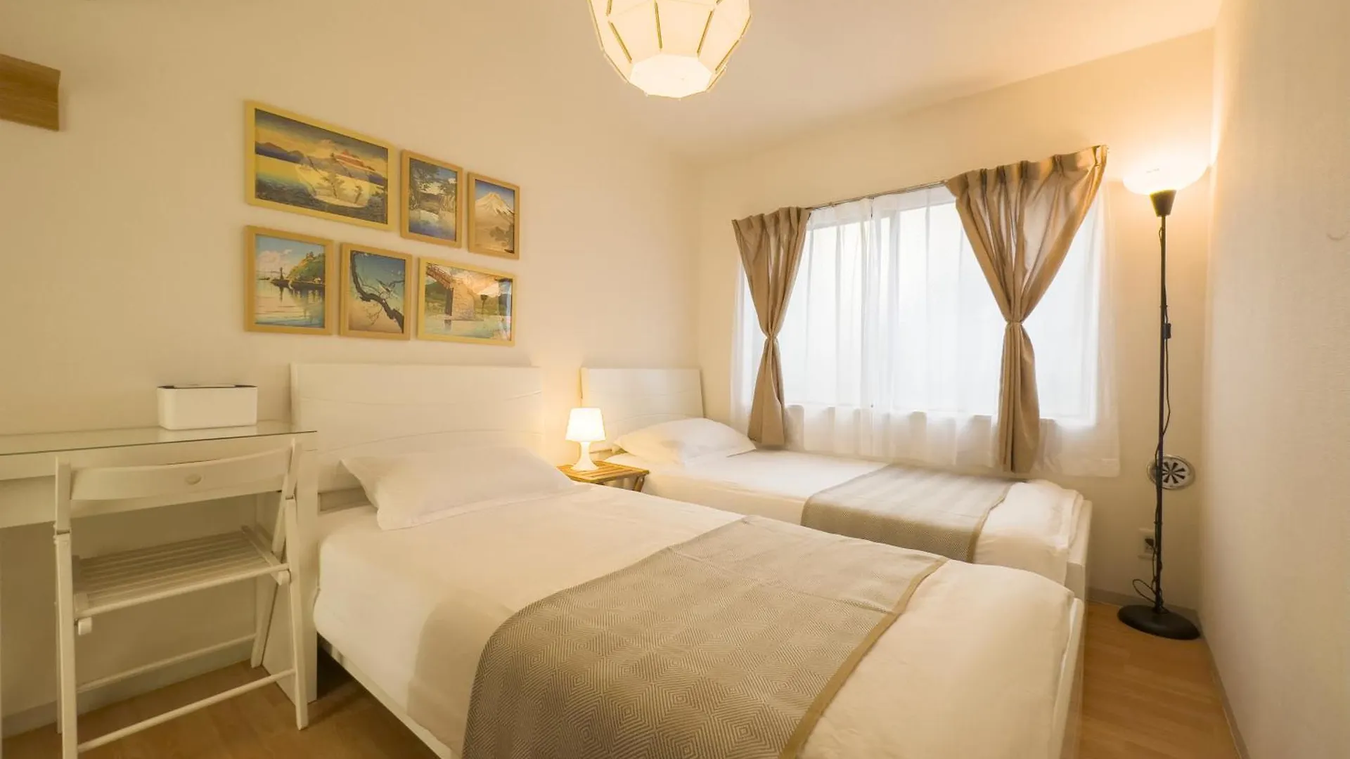 Family Or Business Travel 20 Percent Off 3 Minutes To Shinjuku Max 3 People Apartment Tokyo