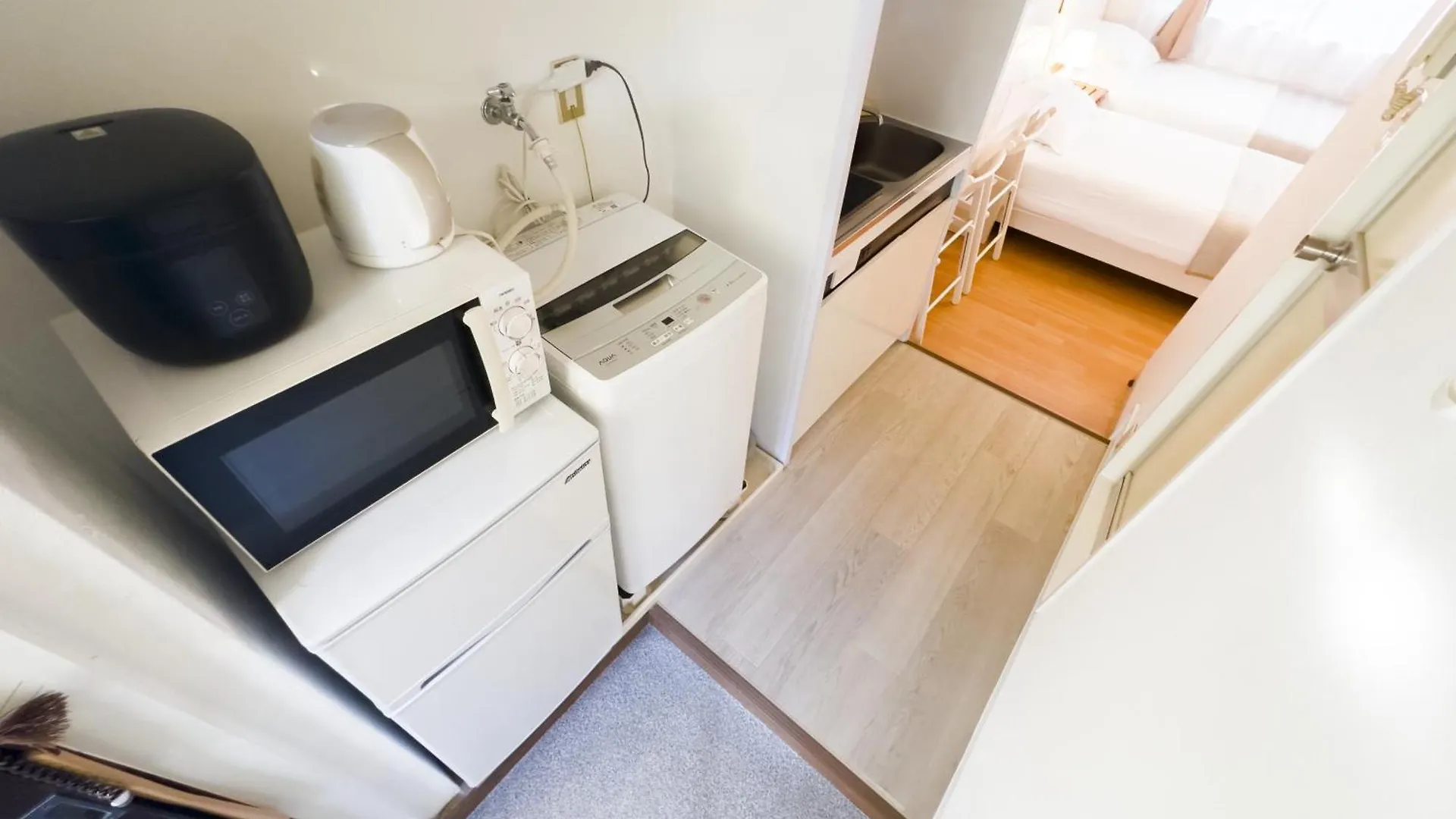 Family Or Business Travel 20 Percent Off 3 Minutes To Shinjuku Max 3 People Apartment Tokyo 0*,  Japan