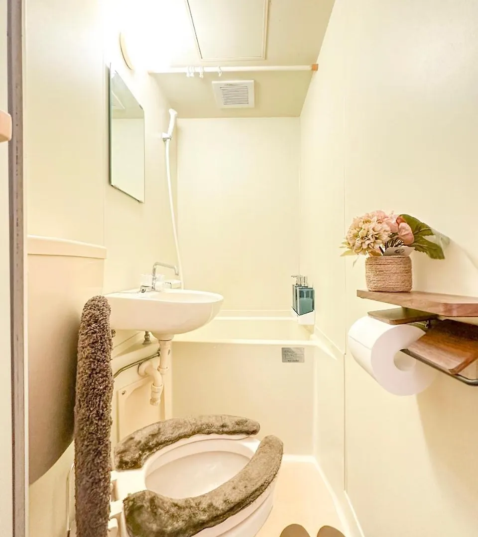 Family Or Business Travel 20 Percent Off 3 Minutes To Shinjuku Max 3 People Apartment Tokyo