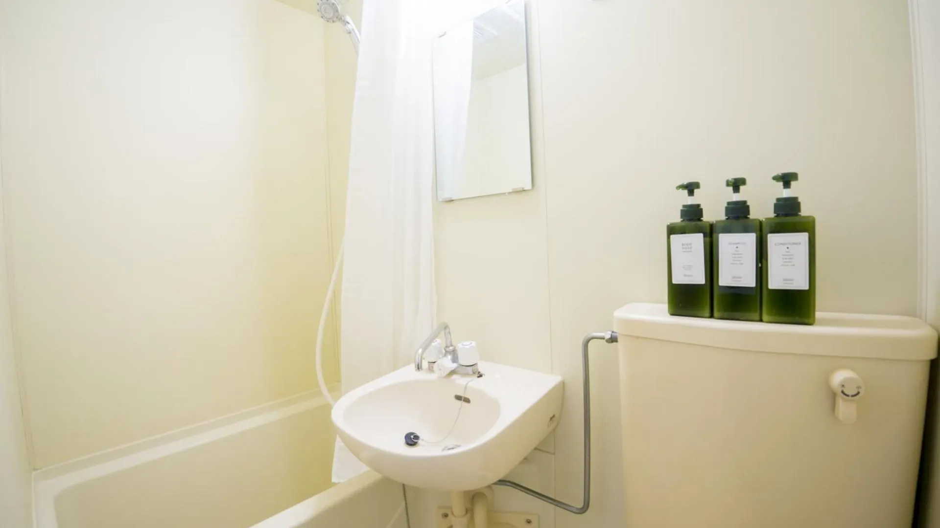 Family Or Business Travel 20 Percent Off 3 Minutes To Shinjuku Max 3 People Apartment Tokyo