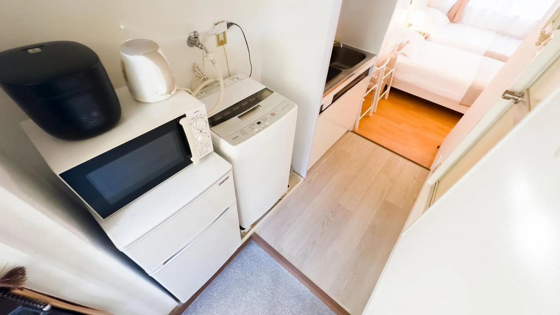 Family Or Business Travel 20 Percent Off 3 Minutes To Shinjuku Max 3 People Apartment Tokyo